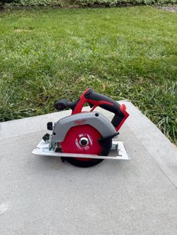 M18 18V Lithium-Ion Cordless 6-1/2 in. Circular Saw (Tool-Only)