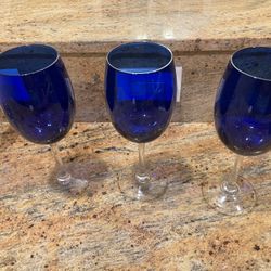 Wine Glasses 