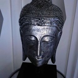 Budda Tranquility Statue On Stand
