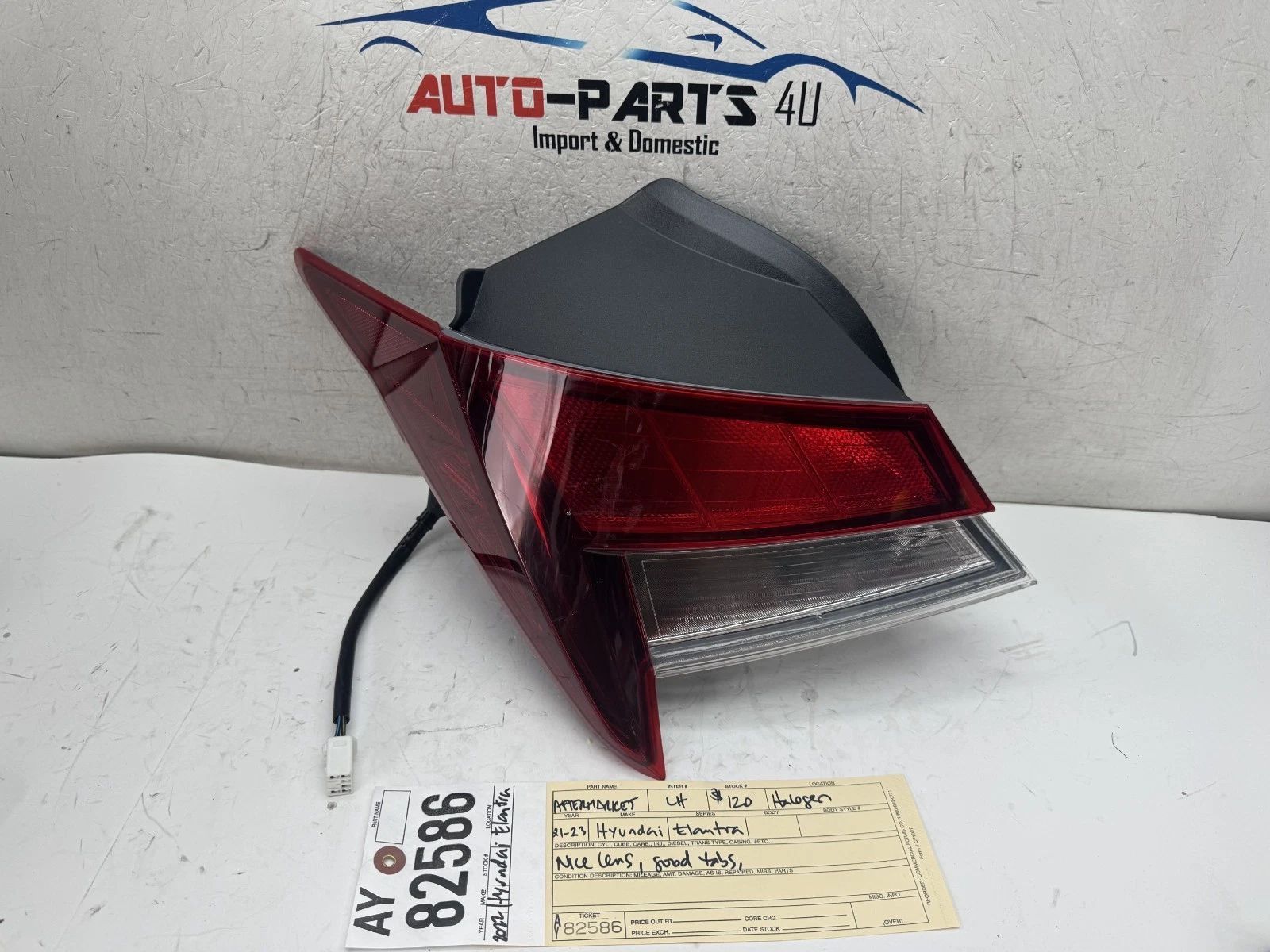 aftermarket 2021 - 2022 - 2023 HYUNDAI ELANTRA LEFT HALOGEN TAIL LIGHT AY82586
