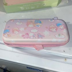 Switch Hello Kitty Gemini Twins