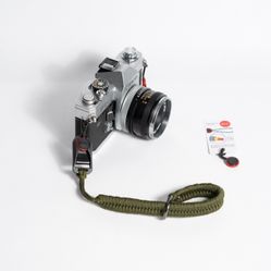 Green Braided Paracord Wrist Strap w/ Peak Design Anchor