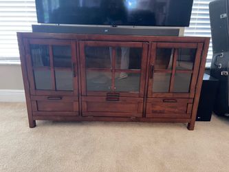 Pier 1 Cabinet