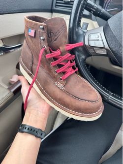 Danner woman’s 7.5