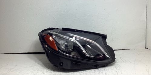 2017-2020 Mercedes Benz E- Class right LED headlight (1AA)