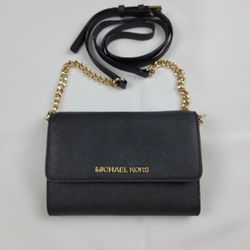 Michael Kors Crossbody Cellphone Bag