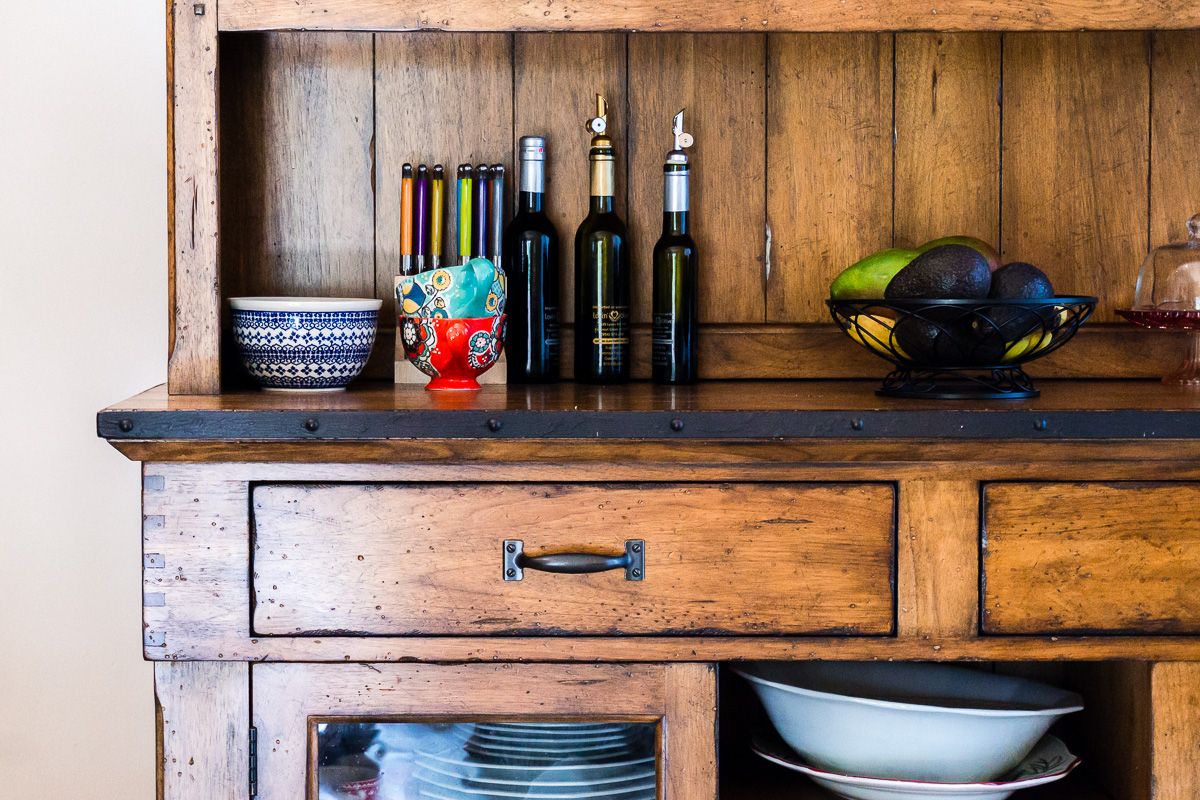 Havertys bar cabinet online