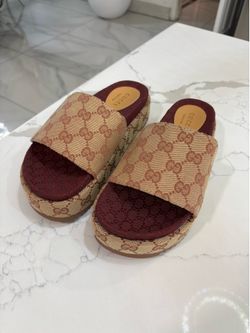 Gucci Women's Platform SlideSandals Beige Brown Burgundy LogoCanvas Size 38EU