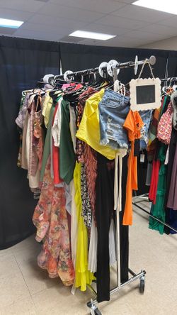 $5 women’s clothes