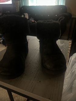 Girls Black Boots Size 13 