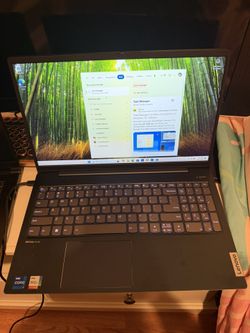 Lenovo IdeaPad 5 Touchscreen Intel I7 12th Gen 2.8Ghz 12gb RAM 512gb SSD 15 Inch