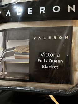 Valeron Merino Wool/ Cotton/ Cashmere Blend Blanket QUEEN SIZE