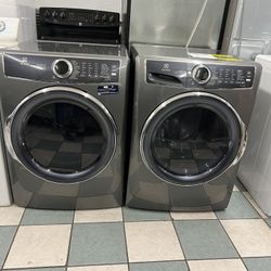 Electrolux Washer And Dryer Set( Delivery Available)