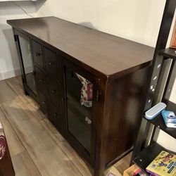 Credenza