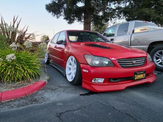 Lexus IS300