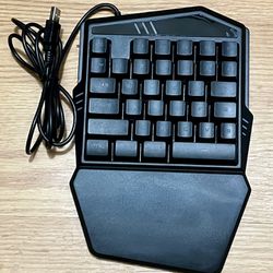 Bugha One-Handed keyboard 