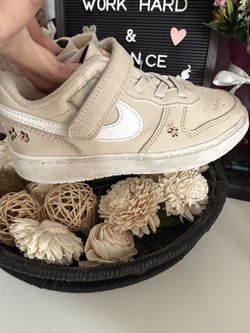 Girl’s Nike