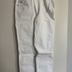 Cropped White Jeans 