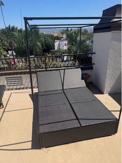 Outdoor/Patio Sun Lounger Daybed
