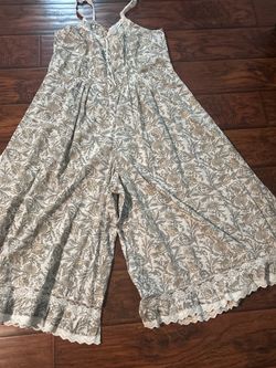 Ladies jumpsuit XL