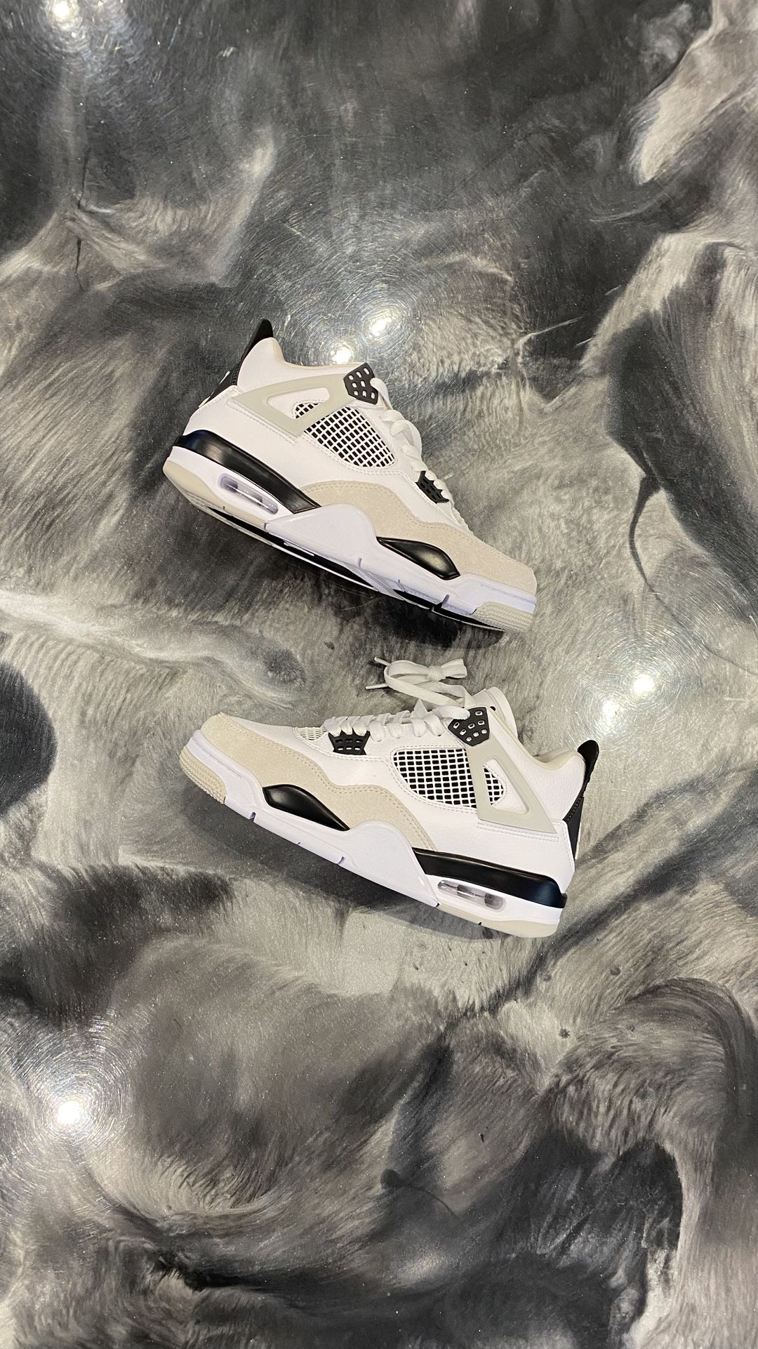 Military Jordan 4 Size 8