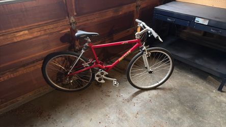 Mountain bike- red pro flex