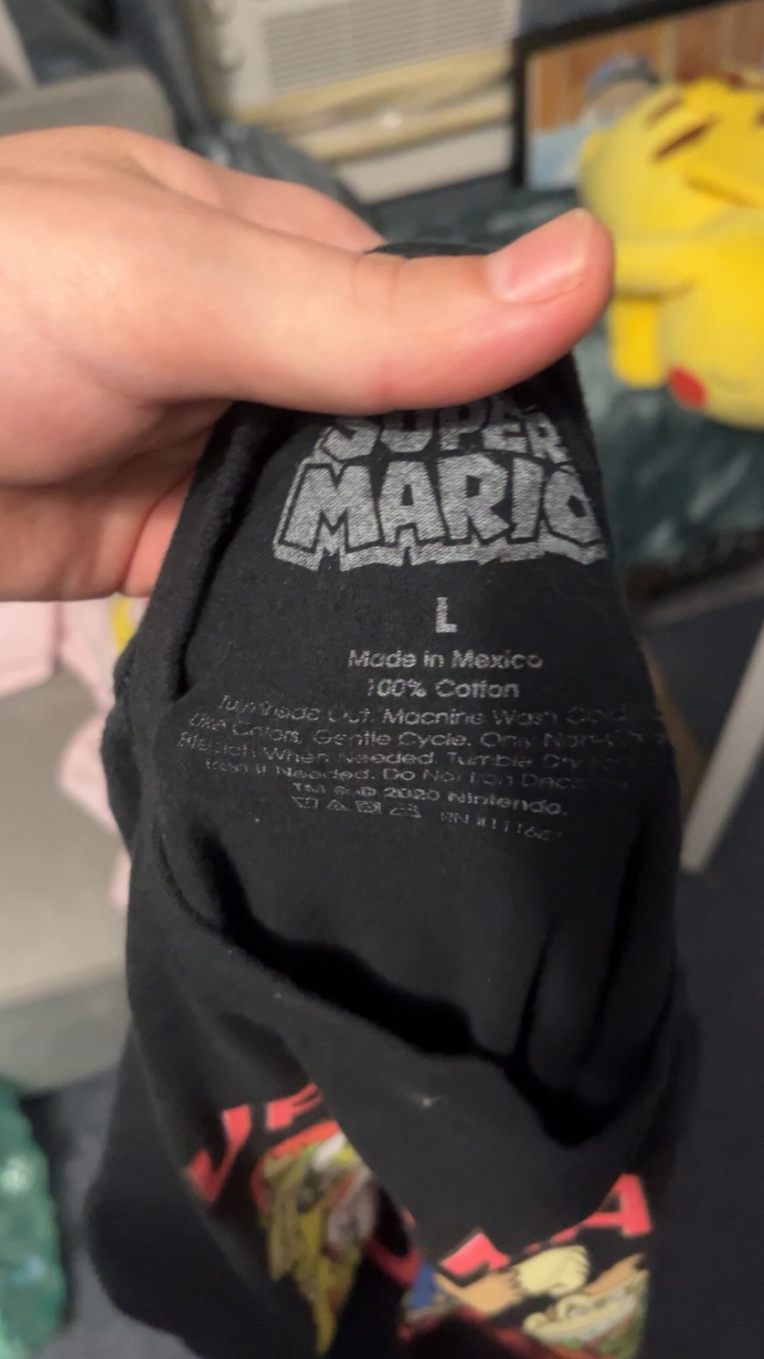 Men’s Super Mario T Shirt Size L