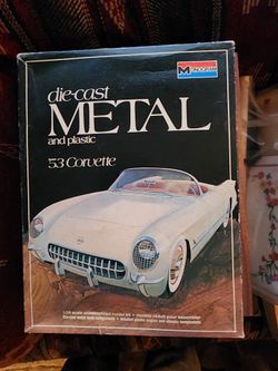 Metal 53 Corvette model