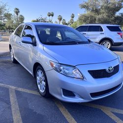 CLEAN TITLE Corolla 2010 with new tires and wireless STAREO