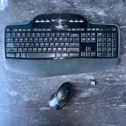 Logitech MK710 Wireless Keyboard Bundle With M510 Mouse & Unifying Receiver