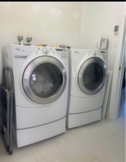 Whirlpool washer and gas dryer