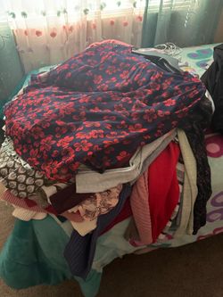 Ropa en buenas condiciones.