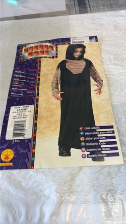 Halloween costume Size Large (12-24)