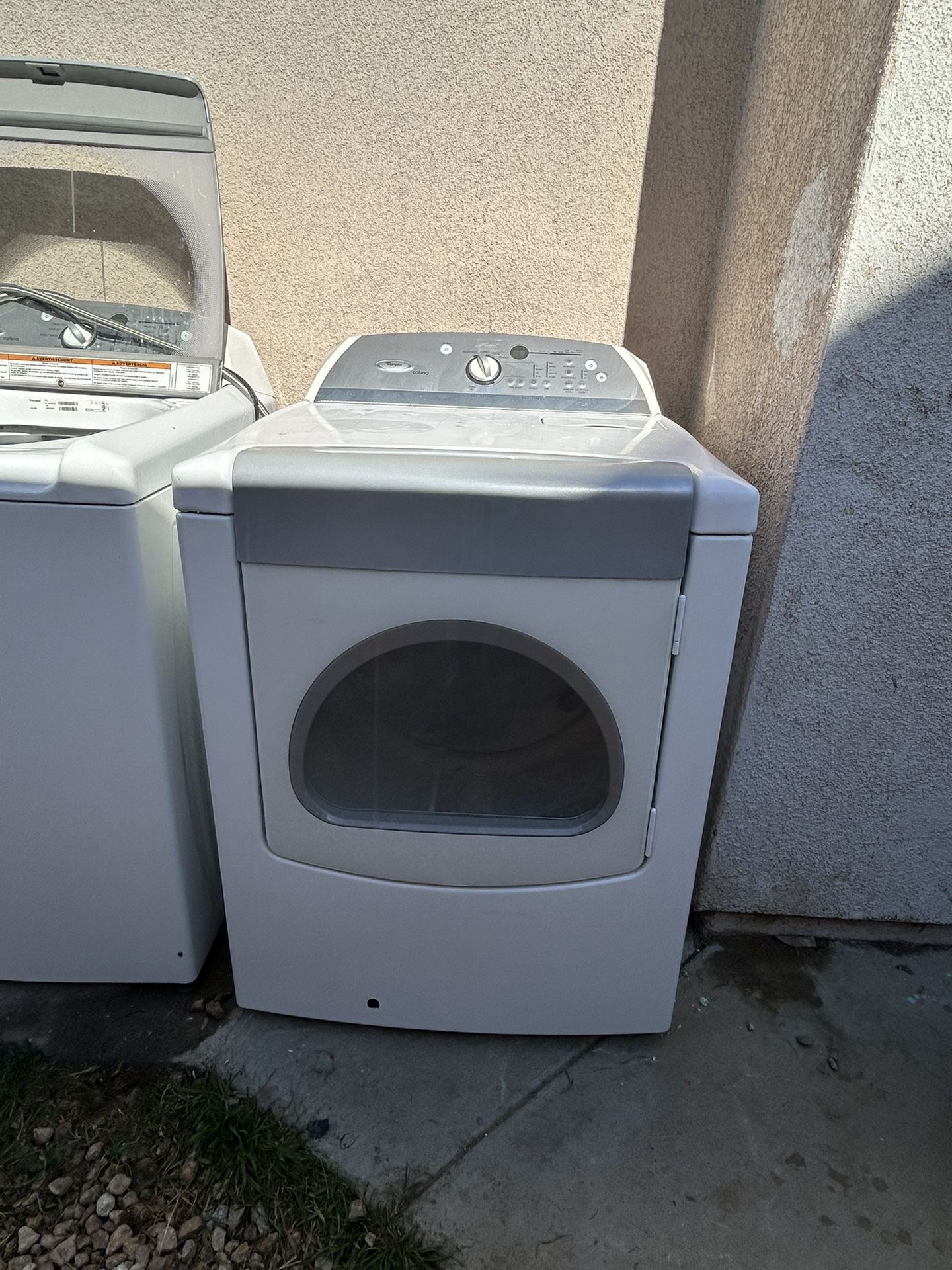 Washer And Dryer(SHOOT YOUR BEST OFFER