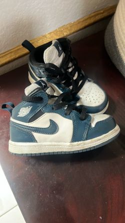 Sneaker Kids