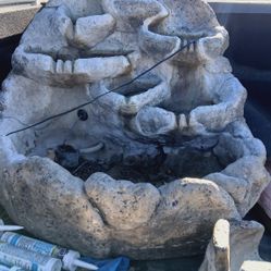 Heavy Yard Fountain