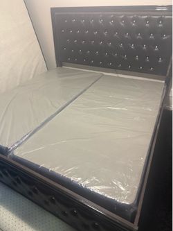 Bedroom set