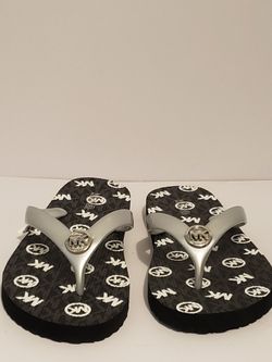 Michael Kors Flip flops Sandals