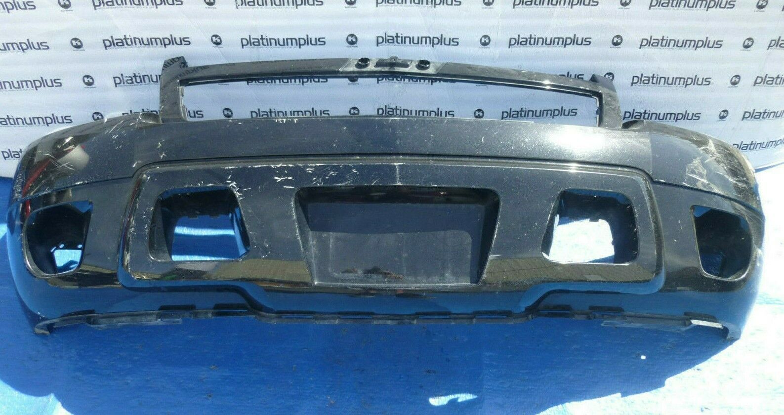 07 08 09 10 11 12 13 CHEVROLET CHEVY SUBURBAN YUKON TAHOE FRONT BUMPER COVER OEM