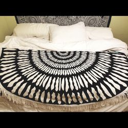 Mandala Tapestry Circle Blanket
