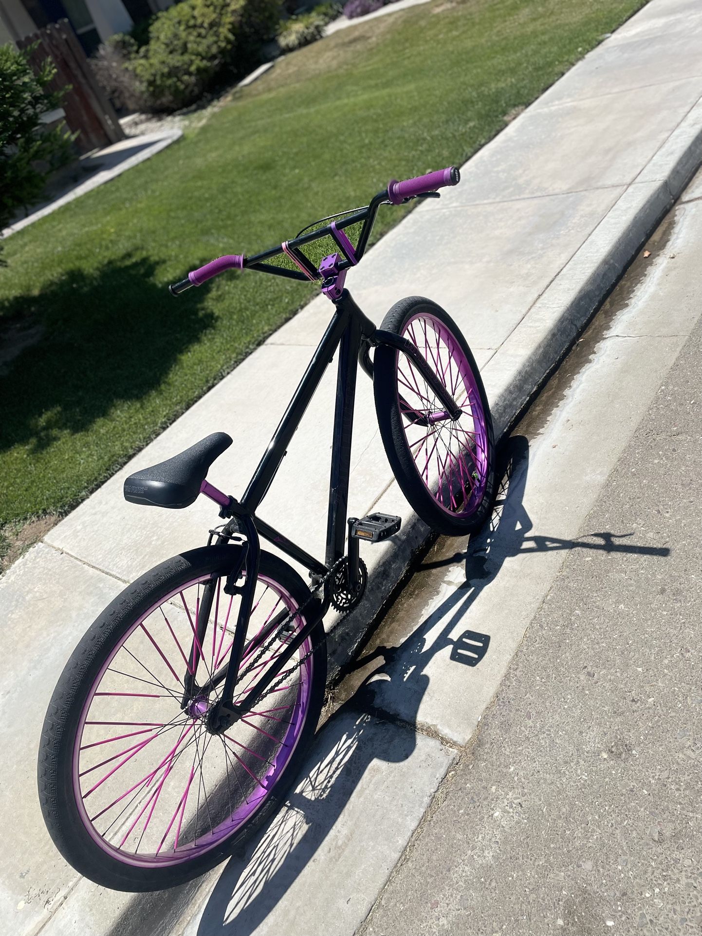 SE BIKE BIG FLYER 29 inch asking at least 430