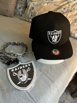 Noggin Boss Las Vegas Raiders NFL Fan Combo Jumbo Hat And Chain