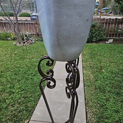 NEW Iron stand  300 plus ceramic white pot 40