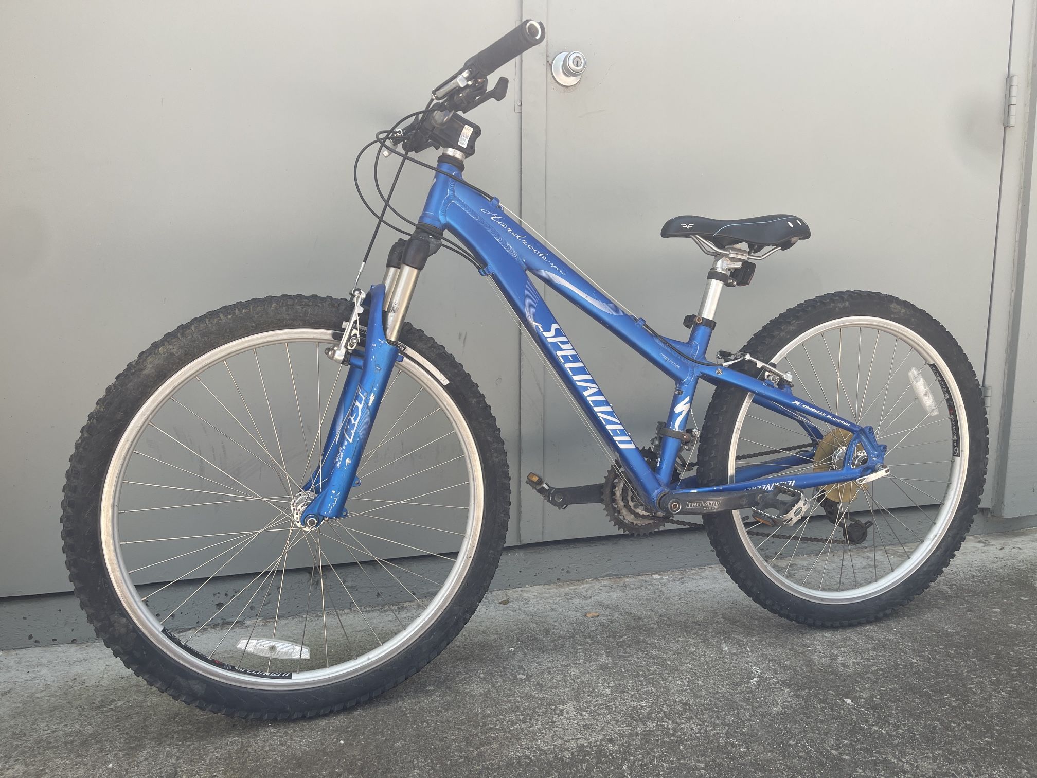 Specialized Hardrock Sport Young adult teen 26” wheels 13” frame Bike was $700 new Everything works and rides smooth. Upgraded comfortable seat. The f