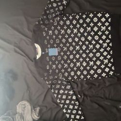 LV Sweater 