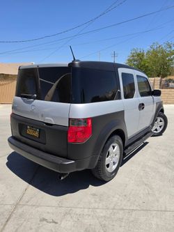 2005 Honda Element