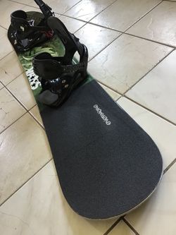 Size 166 W Snowboard 5150 w/ Large Bindings