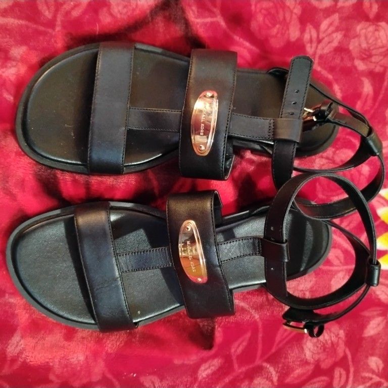 Size 7 Mk
