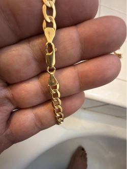 10k 20” chain 8.3 grams