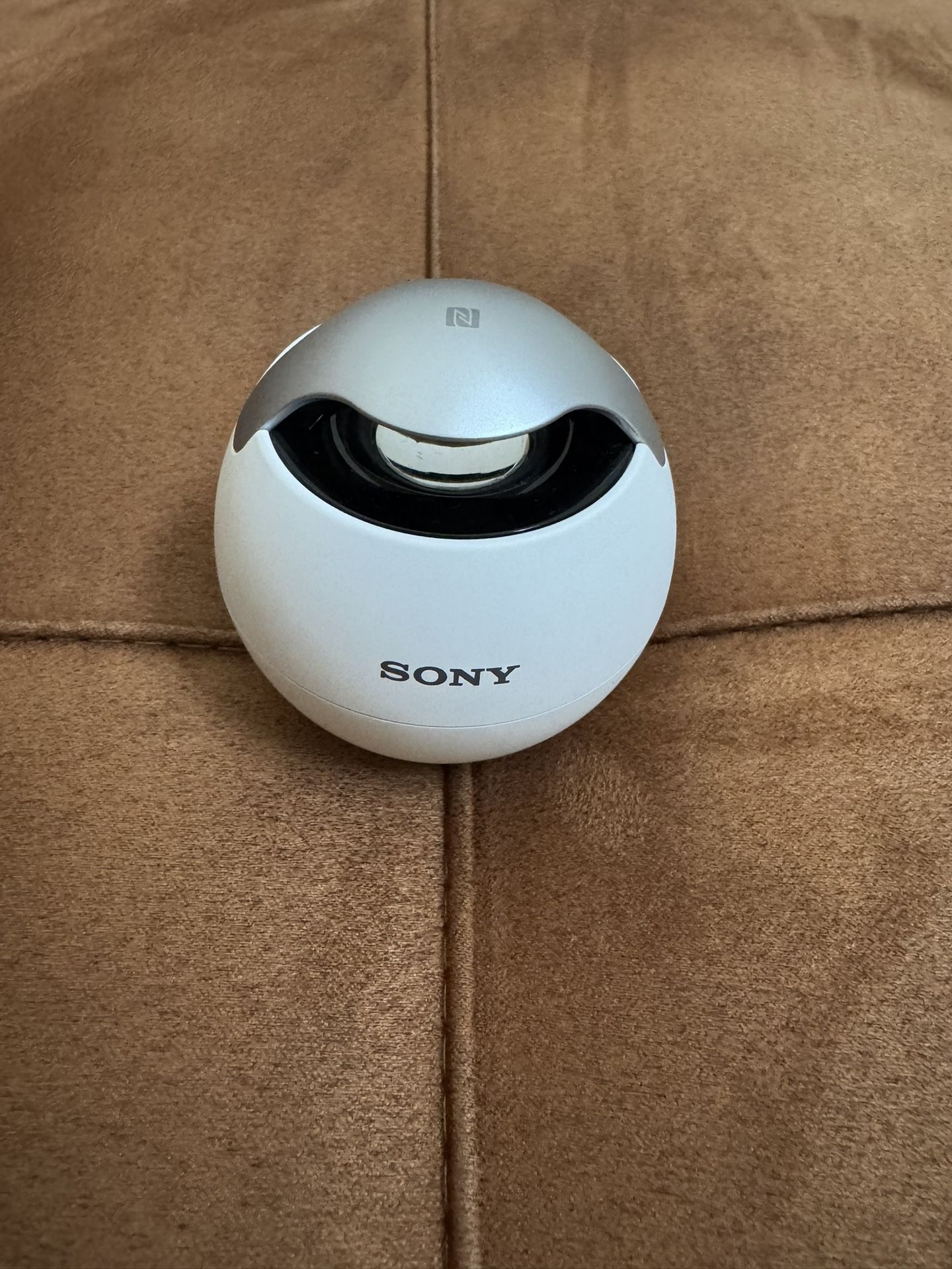 Sony SRS-BTV5 Wireless Speaker